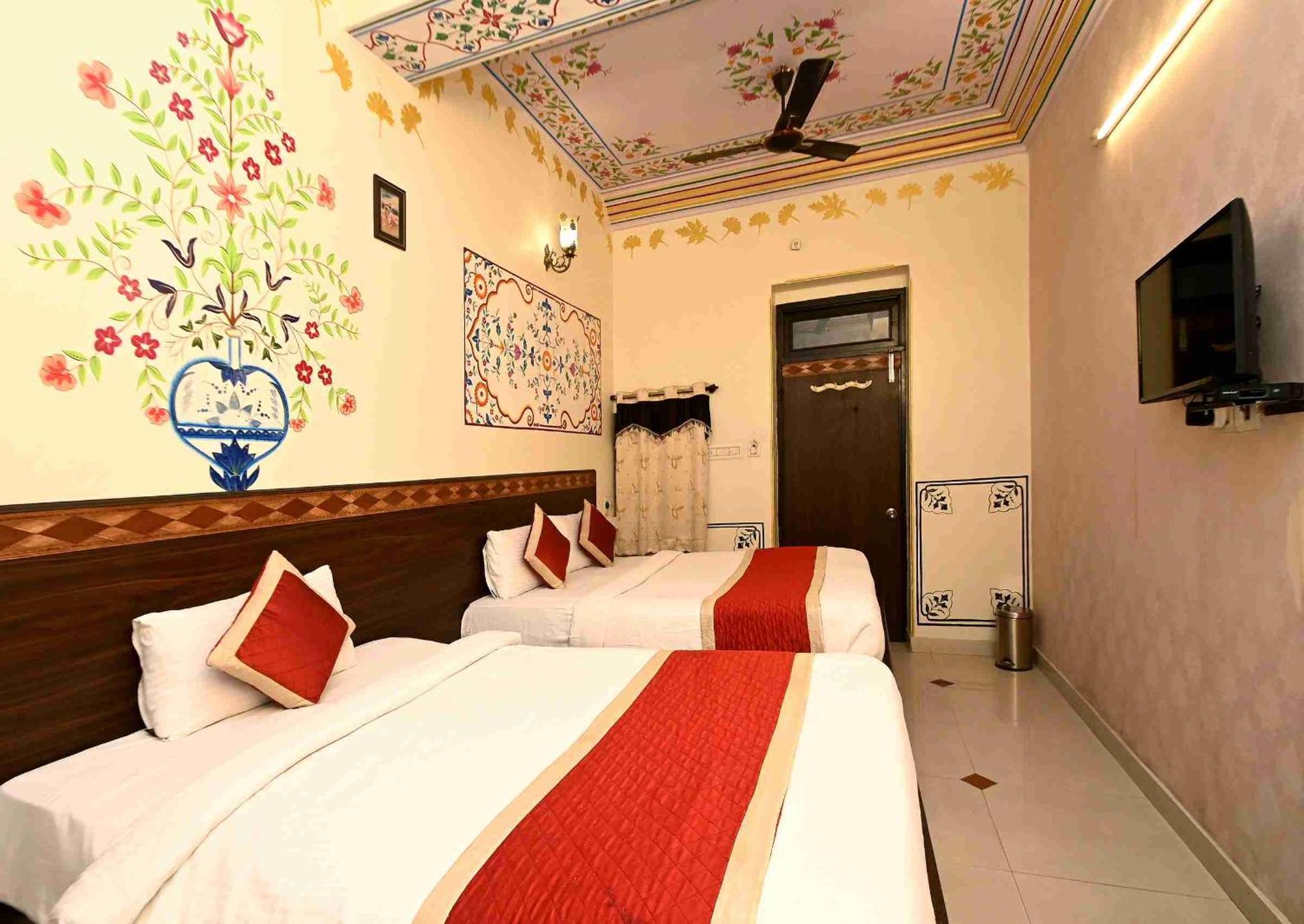 Virasat Mahal Heritage Hotel-Jaipur City Center מראה חיצוני תמונה