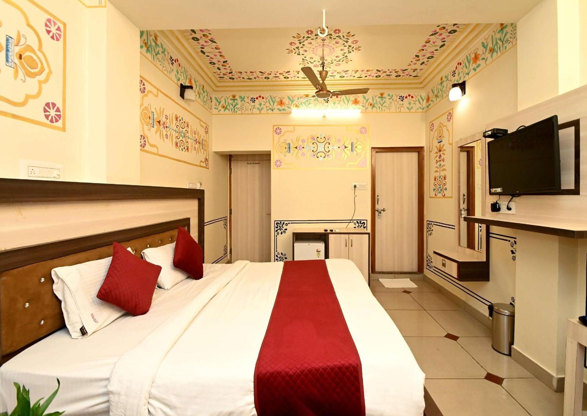 Virasat Mahal Heritage Hotel-Jaipur City Center מראה חיצוני תמונה