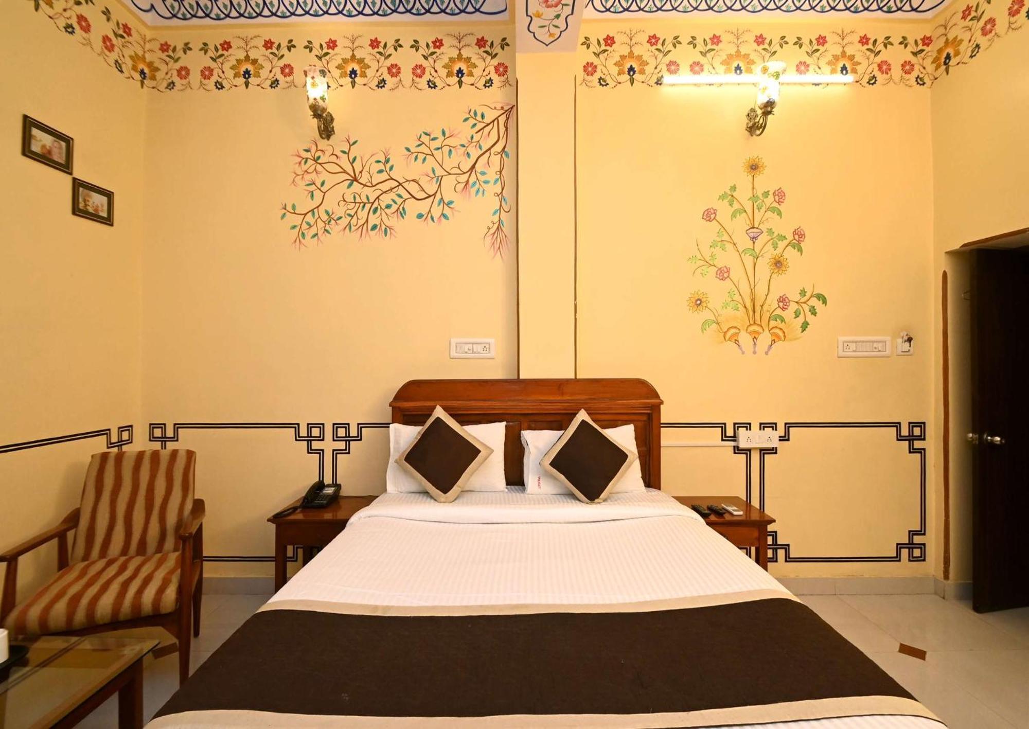 Virasat Mahal Heritage Hotel-Jaipur City Center מראה חיצוני תמונה